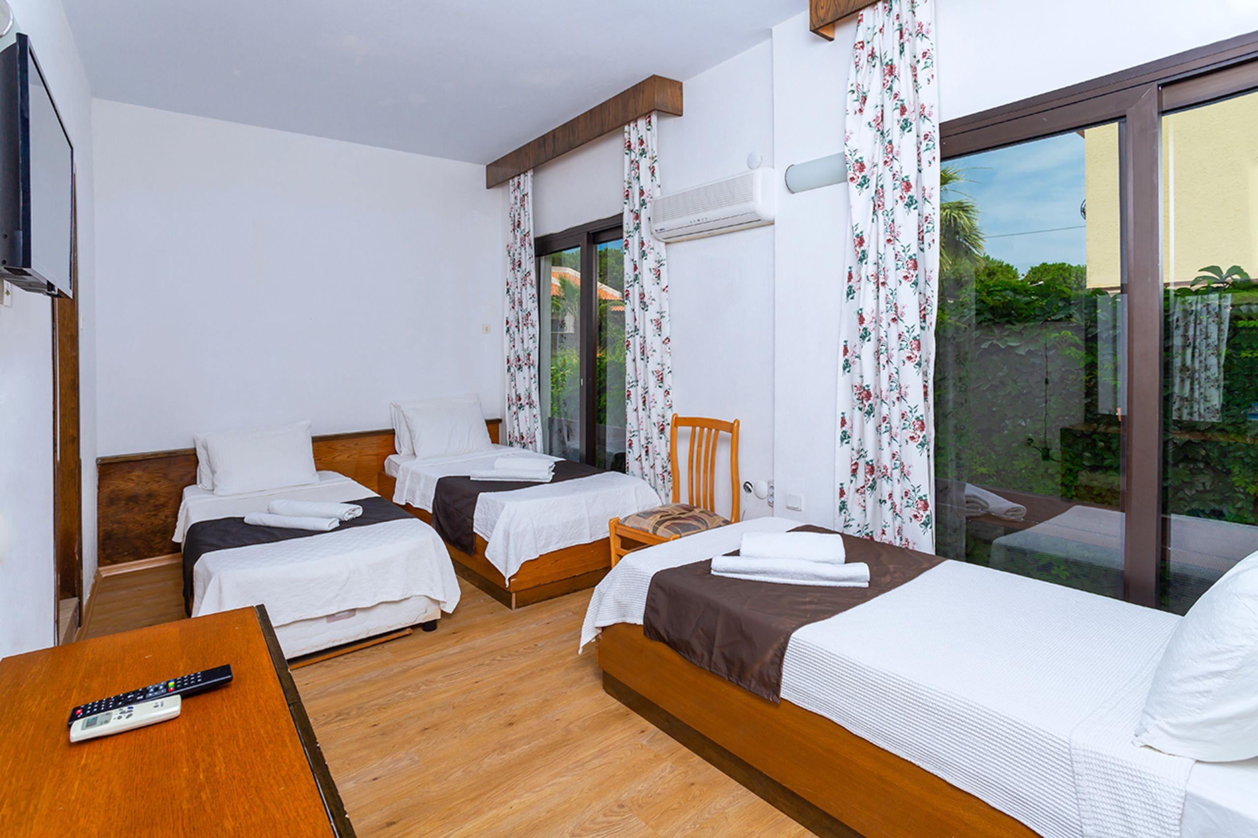 Kabasakal Otel Кешме Экстерьер фото